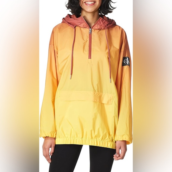 Calvin Klein water resistant jacket (S) - Picture 3 of 13